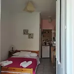 Sunny Lefkada אכסניה *